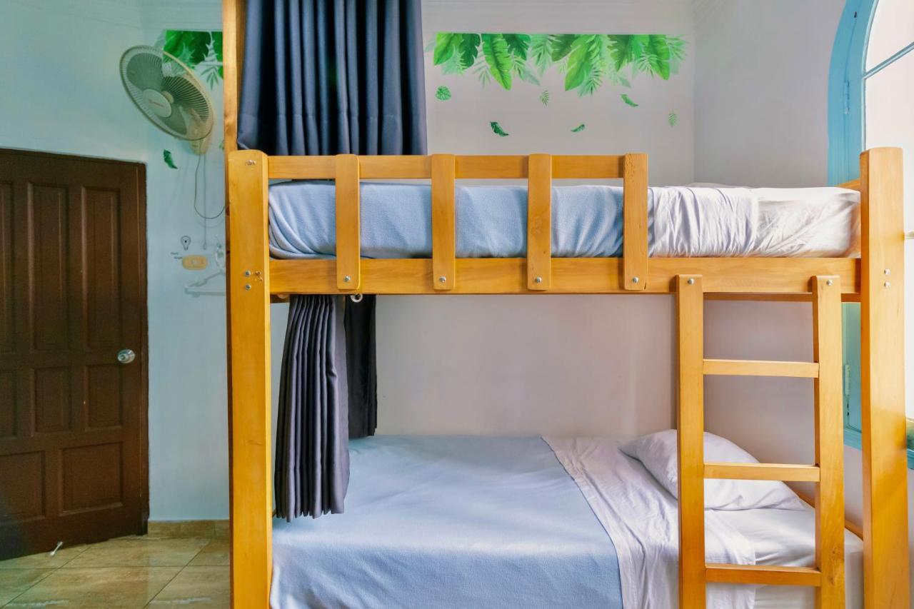 The Secret Garden Hostel Лима Экстерьер фото